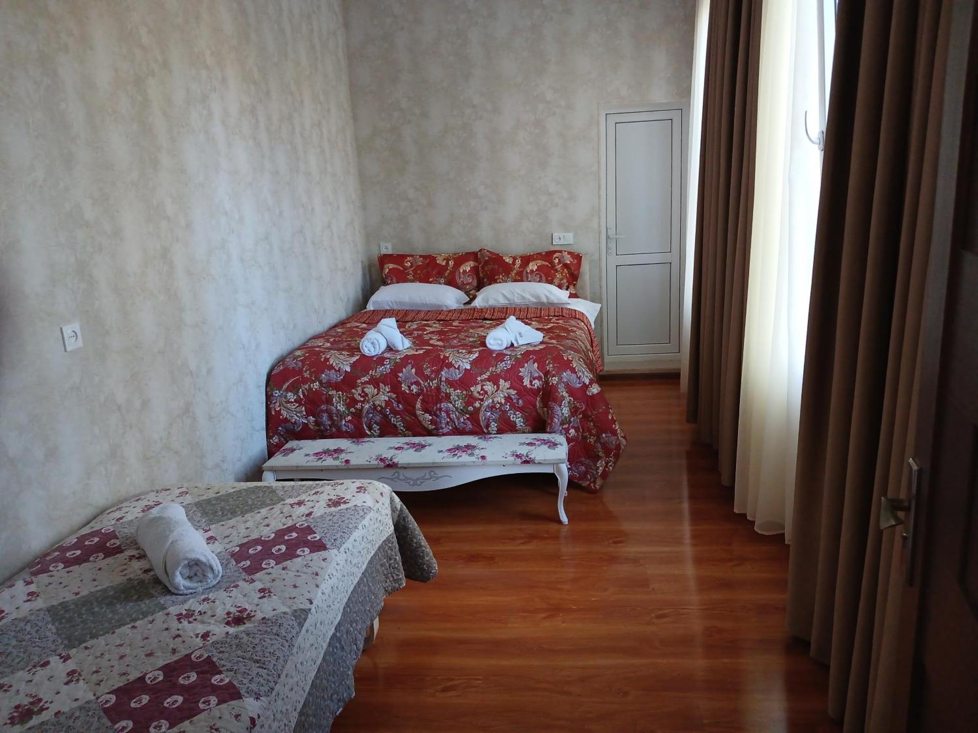 Guest House Nano Мартвілі Екстер'єр фото