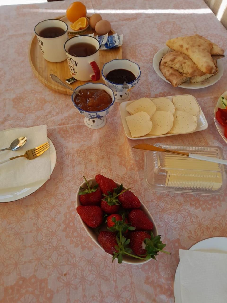 Guest House Nano Мартвілі Екстер'єр фото